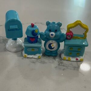 Vintage CARE BEARS Play Along Bedtime Bear Care a Lot Playset (Incomplete)